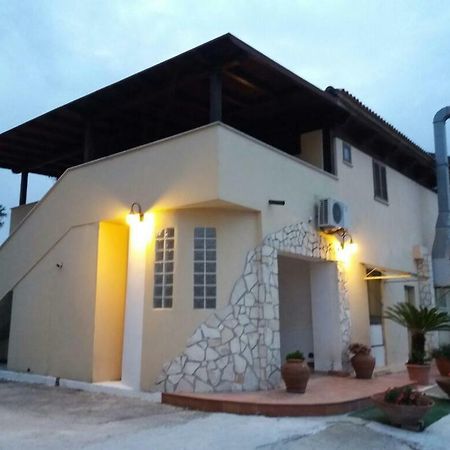 Il Piccolo Nido Bed and Breakfast Borgo Montenero Buitenkant foto