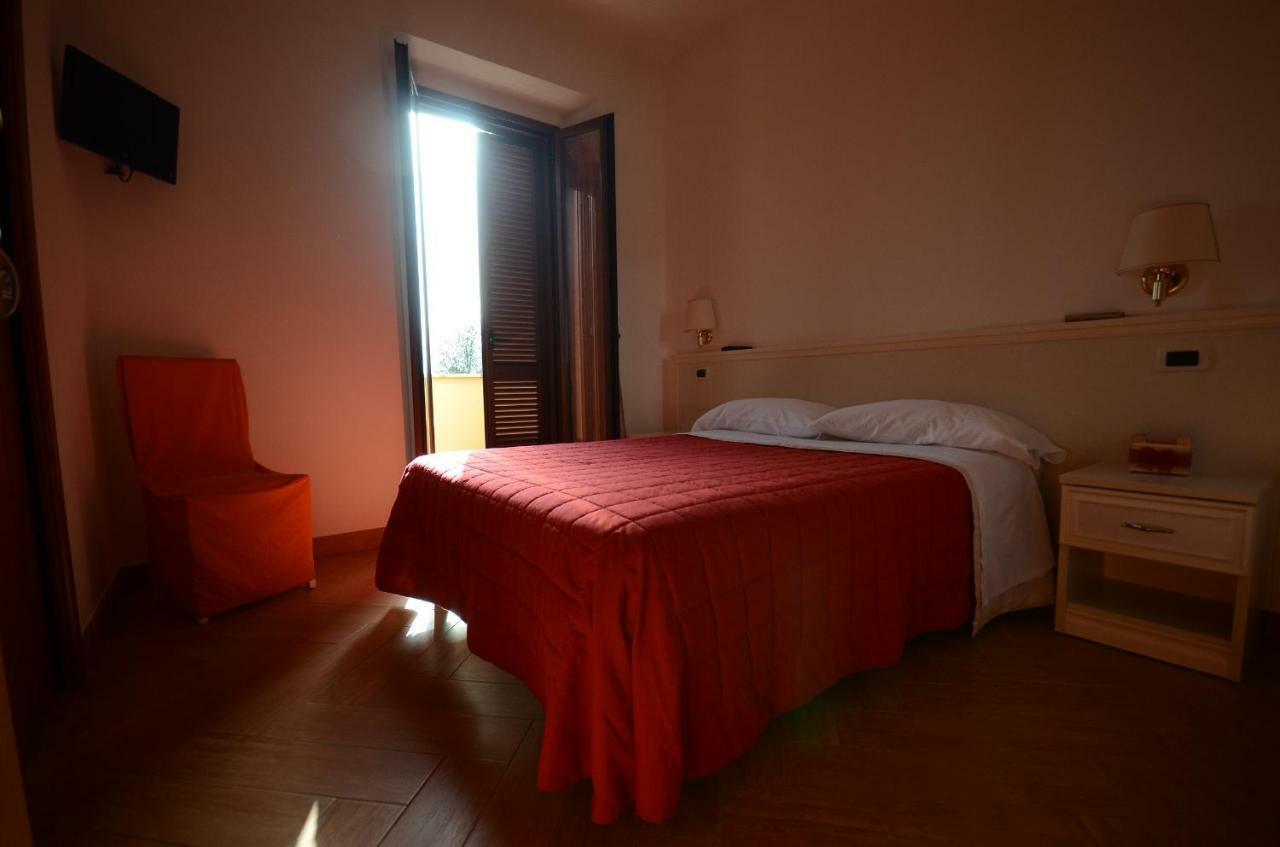 Il Piccolo Nido Bed and Breakfast Borgo Montenero Buitenkant foto