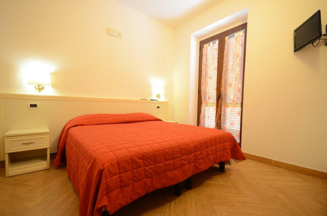Il Piccolo Nido Bed and Breakfast Borgo Montenero Buitenkant foto