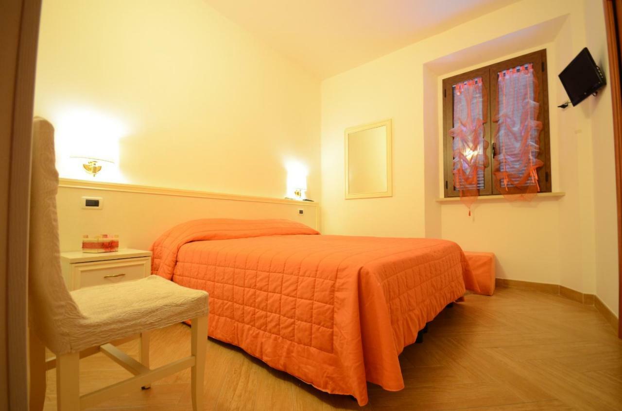 Il Piccolo Nido Bed and Breakfast Borgo Montenero Buitenkant foto