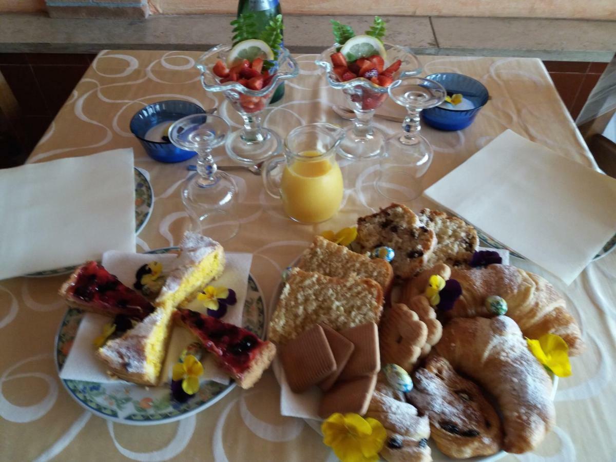 Il Piccolo Nido Bed and Breakfast Borgo Montenero Buitenkant foto